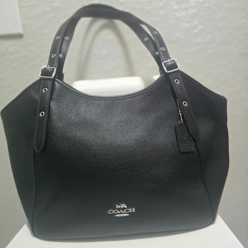 Coach Meadow Shoulder Bag – Black Leather – Excellent Condition